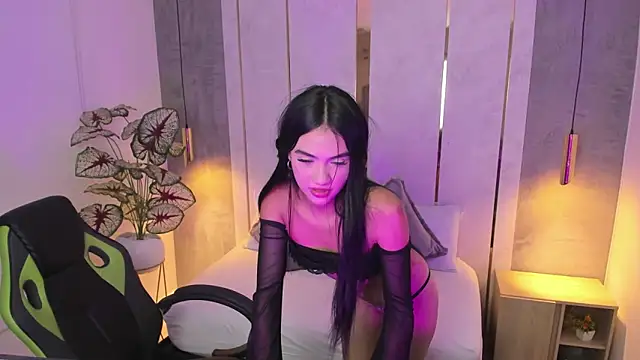 Snapshot of bella_dork chatting on 05/15/26, 03:24 bella dork online show from 05/15/26, 03:24