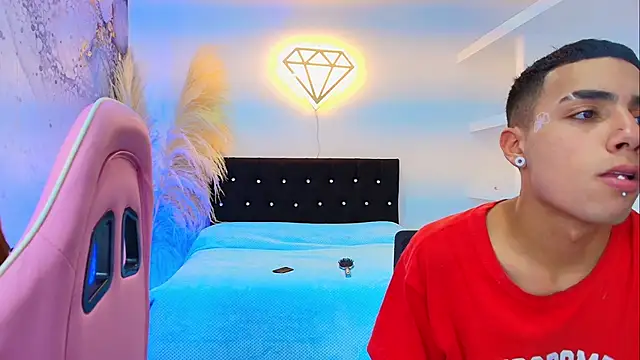 Ariatna Andy online show from 03/17/26, 10:46