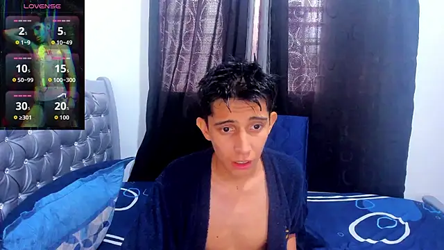 gomitaboy1 online show from 03/25/26, 07:42