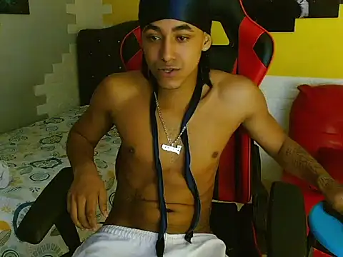 taylor bigdick18 online show from 03/04/26, 11:00