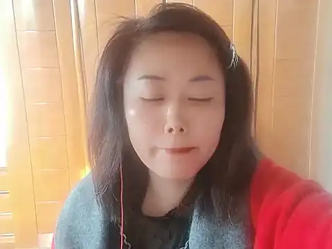 xirui-13 online show from 03/17/26, 07:23