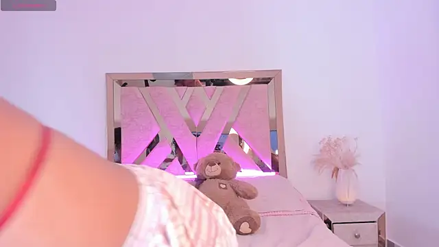 thamii campanitaa online show from 03/09/26, 09:41