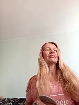 ViktoriaSexi1 online show from 03/15/26, 05:35