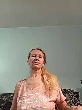 ViktoriaSexi1 online show from 03/17/26, 06:44