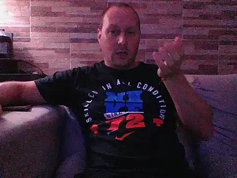 lustonfan online show from 03/11/26, 02:17