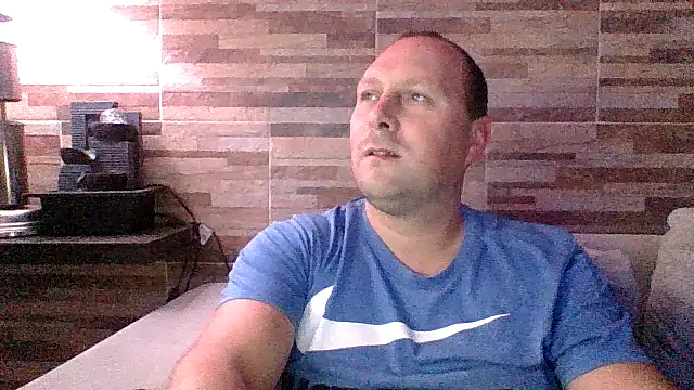 lustonfan online show from 04/15/26, 01:56