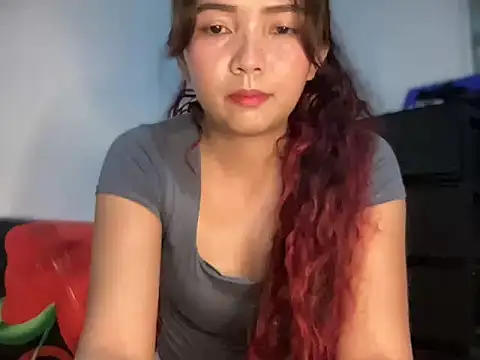 yourmommy pia online show from 04/12/26, 07:19