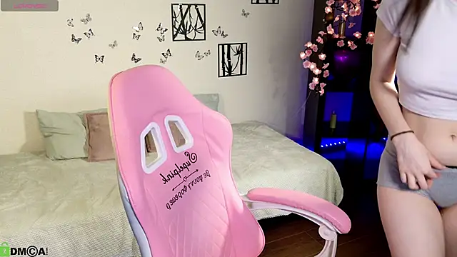 Sugar Kitten12 online show from 04/18/26, 01:09