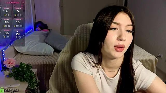 Sugar Kitten12 online show from 06/17/26, 01:30