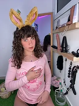 Alissa-Kissa online show from 04/04/26, 05:32