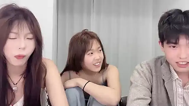 SM 0007 online show from 03/29/26, 12:38