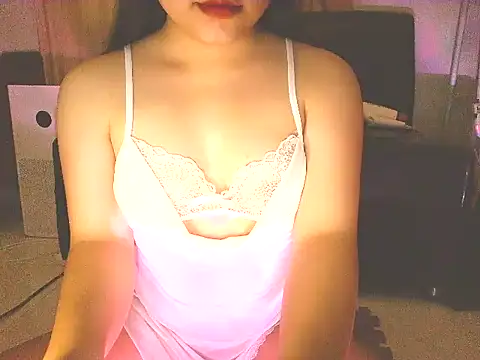 Wxrkeylee online show from 05/04/26, 05:09