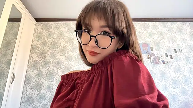 Bella Voraesynd online show from 03/06/26, 10:12