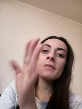 chiara-mario online show from 05/13/26, 07:06