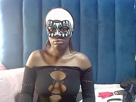 DRAMADOLLXX24 online show from 03/11/26, 01:39