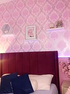 Jade rous online show from 04/15/26, 11:50