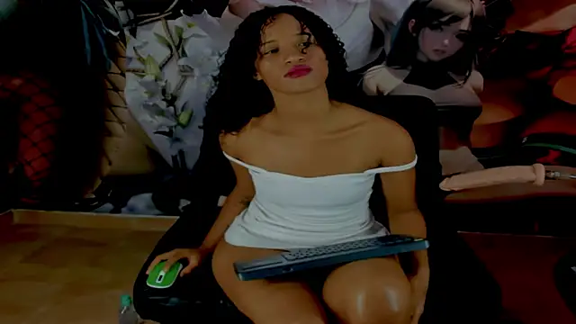 sexylatinawhithabigass online show from 03/05/26, 03:08