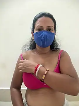 angelmoumita online show from 04/07/26, 05:35