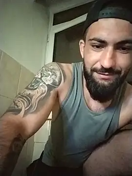 Snapshot of Tommy_Porn_ chatting on 05/24/26, 10:15 Tommy Porn online show from 05/24/26, 10:15