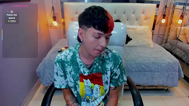 Santiago morgan online show from 04/18/26, 10:43