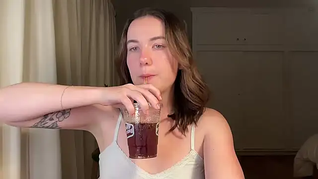 summerxo online show from 04/18/26, 02:48