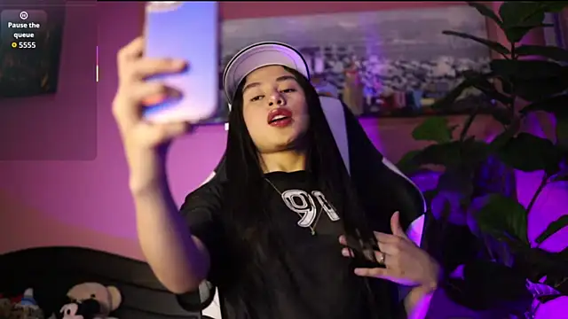 Danaa Rousee  online show from 03/14/26, 08:47