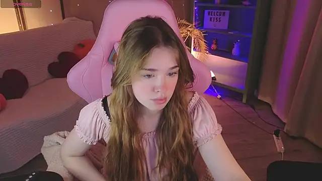 TiffanyVex online show from 04/14/26, 03:29