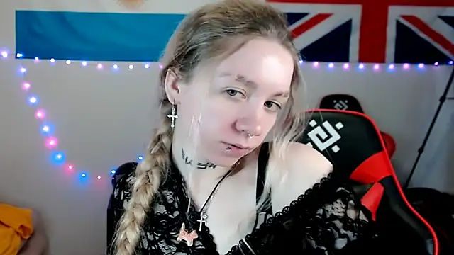 Nica Kawaii online show from 03/17/26, 06:39