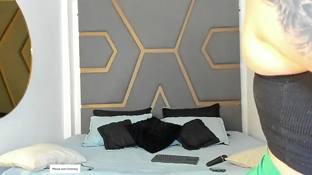 Snapshot of juana_valkiria chatting on 06/19/26, 03:33 juana valkiria online show from 06/19/26, 03:33