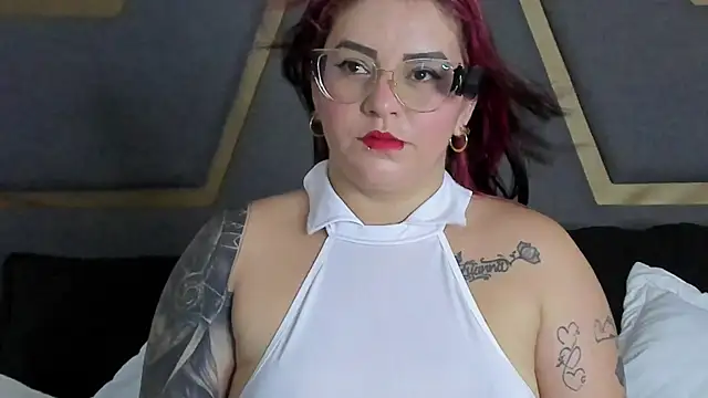 Snapshot of juana_valkiria chatting on 07/18/26, 03:33 juana valkiria online show from 07/18/26, 03:33