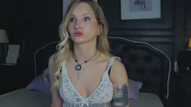 KiraProsper online show from 03/29/26, 06:46