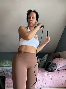 Saskia xx online show from 04/03/26, 11:08