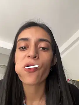 Snapshot of leilani_X chatting on 05/05/26, 03:31 leilani X online show from 05/05/26, 03:31