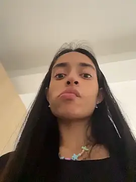 Snapshot of leilani_X chatting on 05/13/26, 01:41 leilani X online show from 05/13/26, 01:41