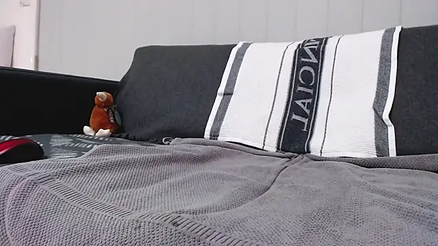 Snapshot of lilchristian@xh chatting on 11/09/25, 01:31 lilchristianxh online show from 11/09/25, 01:31