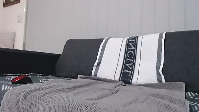 Snapshot of lilchristian@xh chatting on 11/25/25, 06:35 lilchristianxh online show from 11/25/25, 06:35