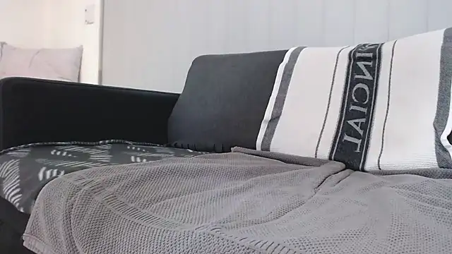 Snapshot of lilchristian@xh chatting on 11/25/25, 06:41 lilchristianxh online show from 11/25/25, 06:41