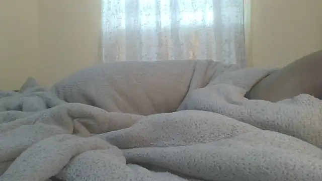 Snapshot of ndivhuwomuleya chatting on 06/23/26, 04:10 ndivhuwomuleya online show from 06/23/26, 04:10