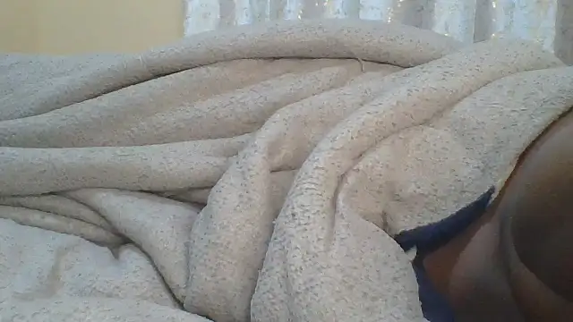 Snapshot of ndivhuwomuleya chatting on 07/23/26, 03:32 ndivhuwomuleya online show from 07/23/26, 03:32
