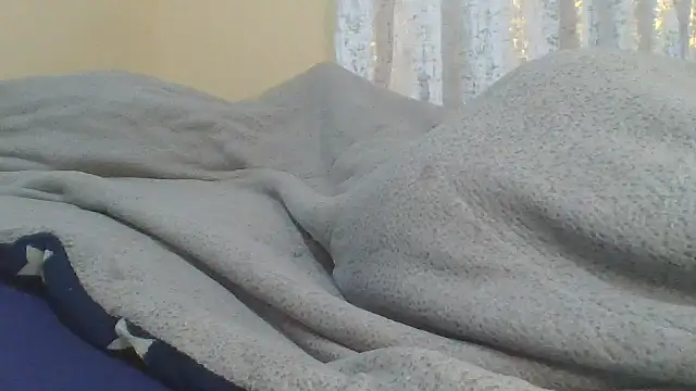 Snapshot of ndivhuwomuleya chatting on 07/27/26, 04:19 ndivhuwomuleya online show from 07/27/26, 04:19