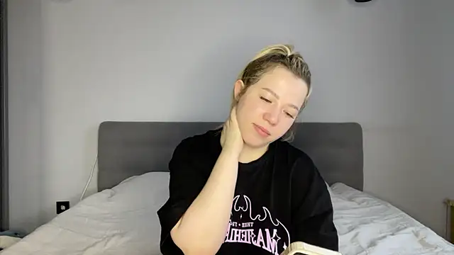 alyrasun online show from 03/16/26, 06:17