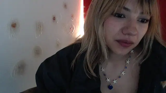 danielawidx online show from 04/12/26, 09:36