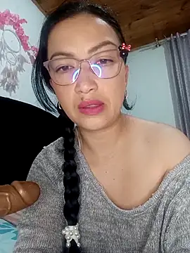 Snapshot of _camila28 chatting on 03/09/26, 09:46 camila28 online show from 03/09/26, 09:46