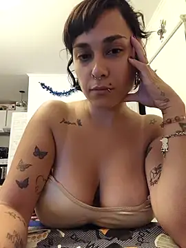 Nanydaniela online show from 03/06/26, 12:18