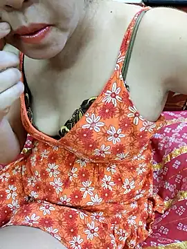Manisha-Rai online show from 04/28/26, 02:27