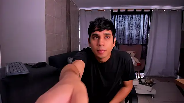 Snapshot of ghattoxtasis chatting on 03/12/26, 02:01 ghattoxtasis online show from 03/12/26, 02:01