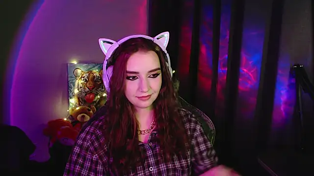 Celia Sensual  online show from 06/20/26, 07:38