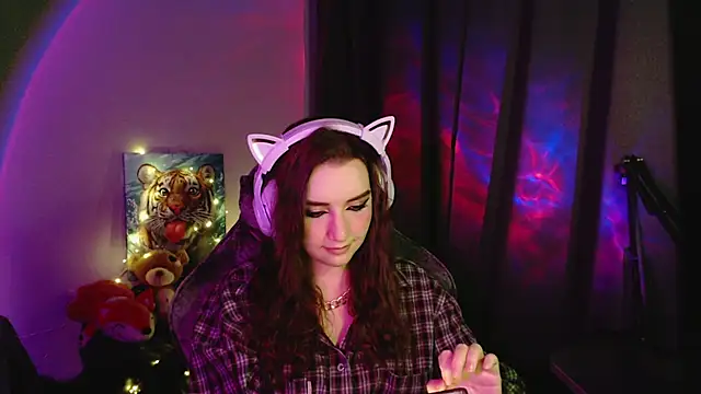 Celia Sensual  online show from 06/30/26, 08:43
