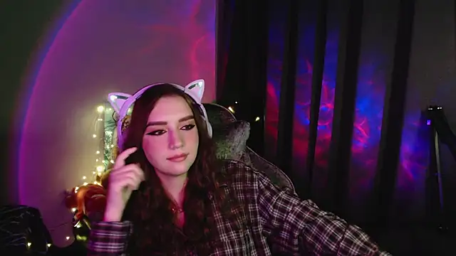 Celia Sensual  online show from 07/04/26, 06:14