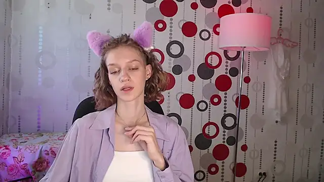 Chrissy Joyful online show from 06/15/26, 04:04